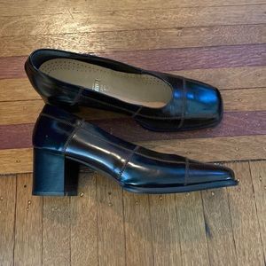 Vintage PAVANE Made in Italy Square Toe Leather Pump with Stitching - size 38 EU